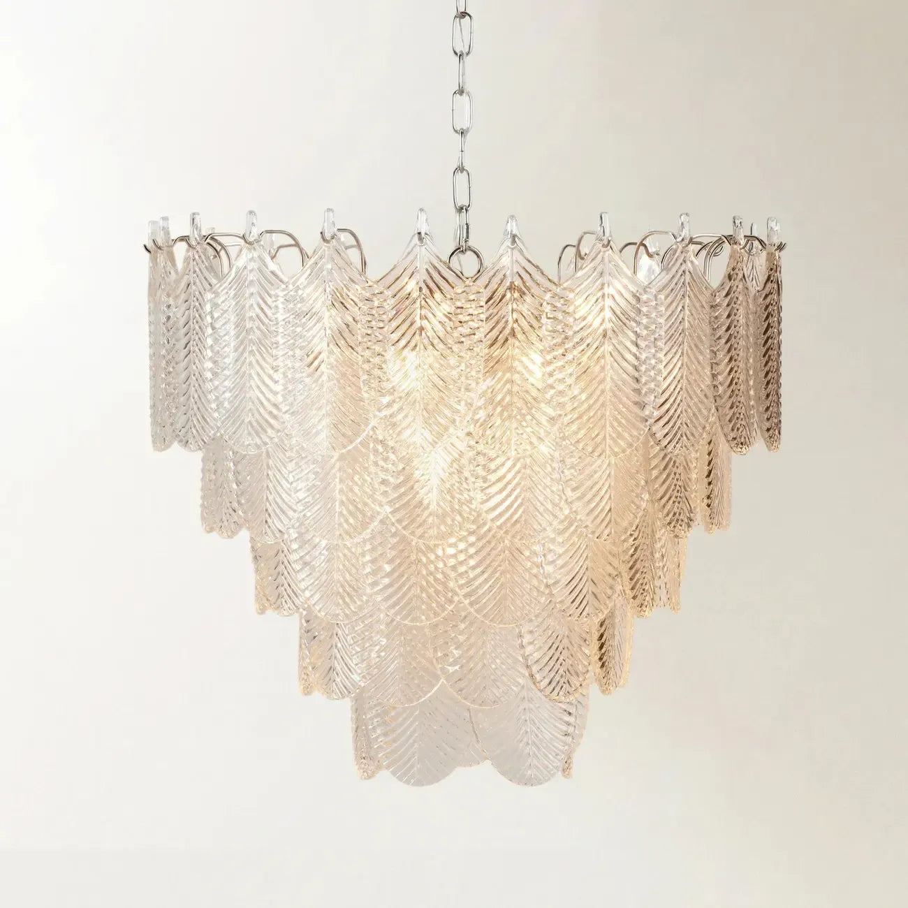 Lustre élégant en cristal et verre en forme de feuille