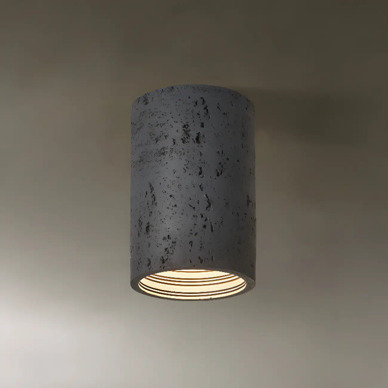 Plafonnier cylindrique encastré à intensité variable pour usage intérieur