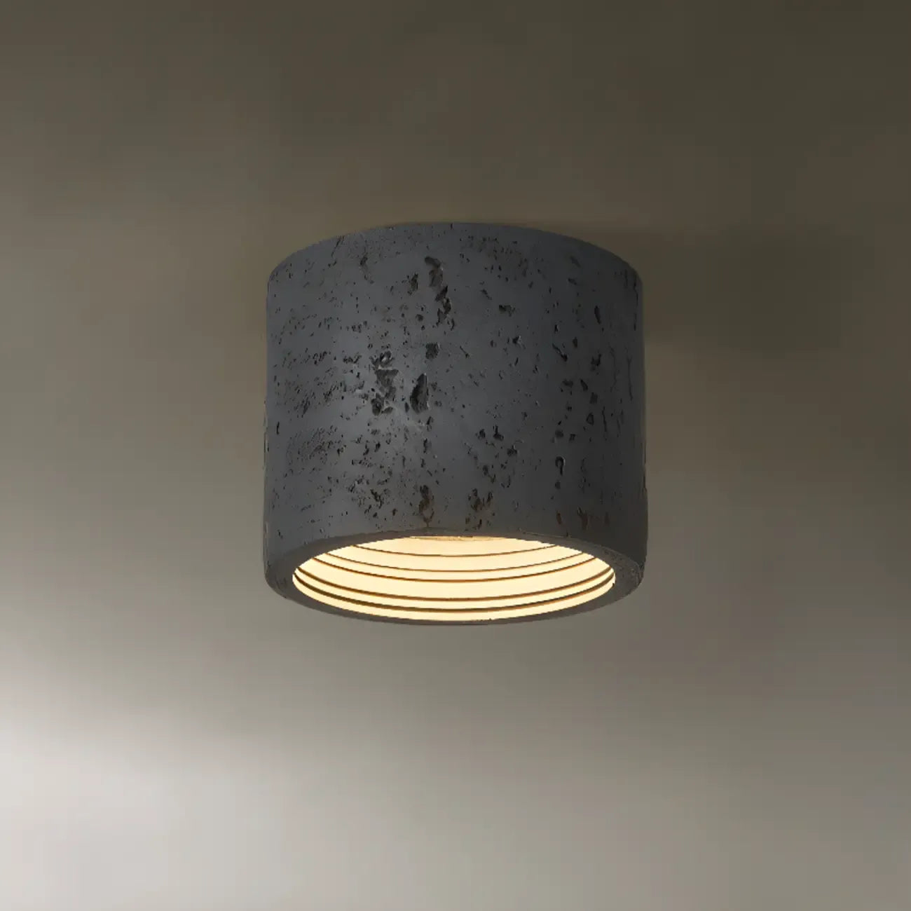 Plafonnier cylindrique encastré à intensité variable pour usage intérieur
