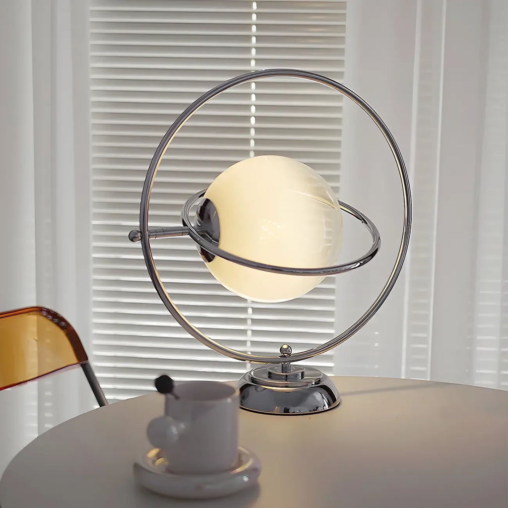 Lampada da tavolo in vetro Art Déco con base in argento per il soggiorno