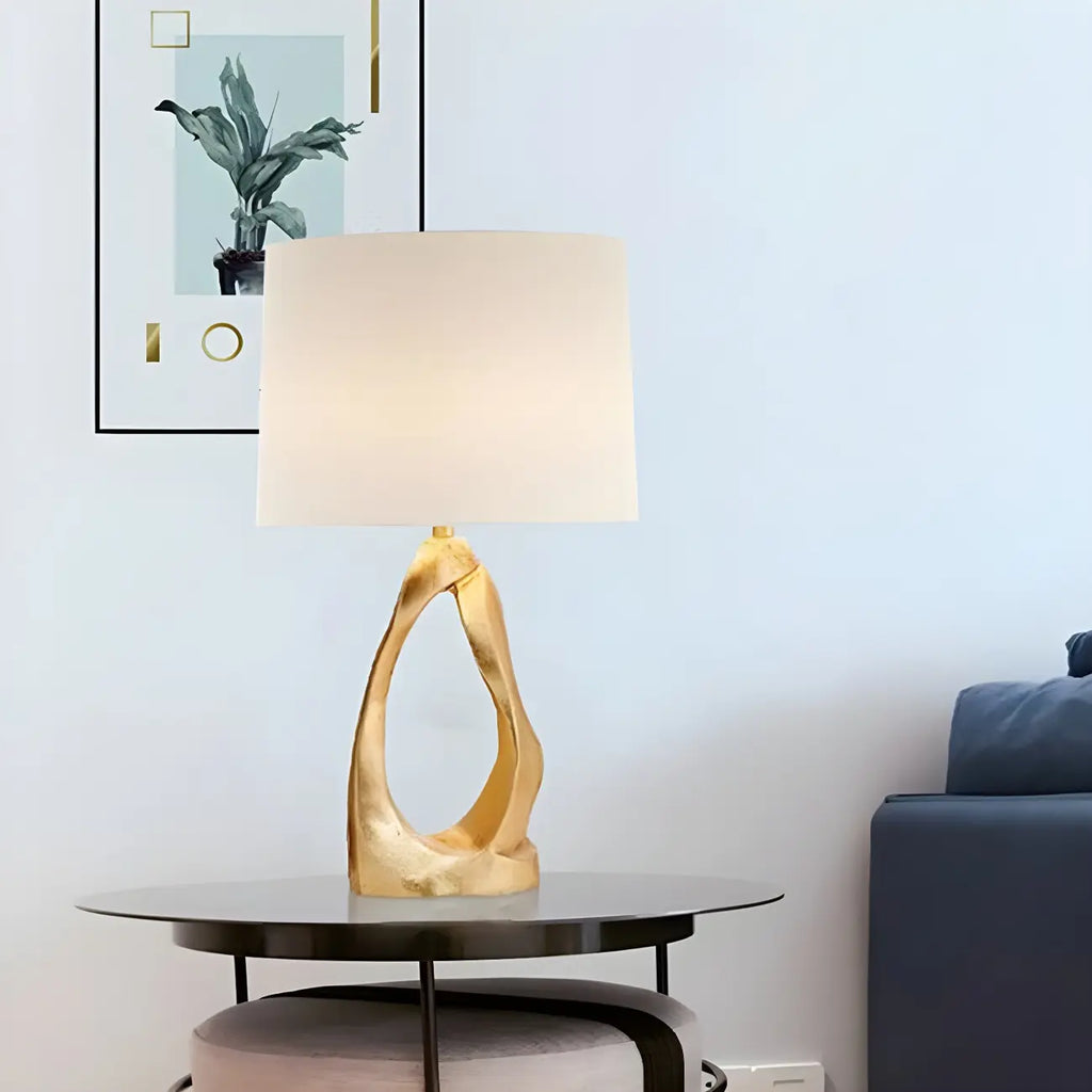 Lampe de bureau électrique moderne à brancher avec base dorée pour chambre à coucher