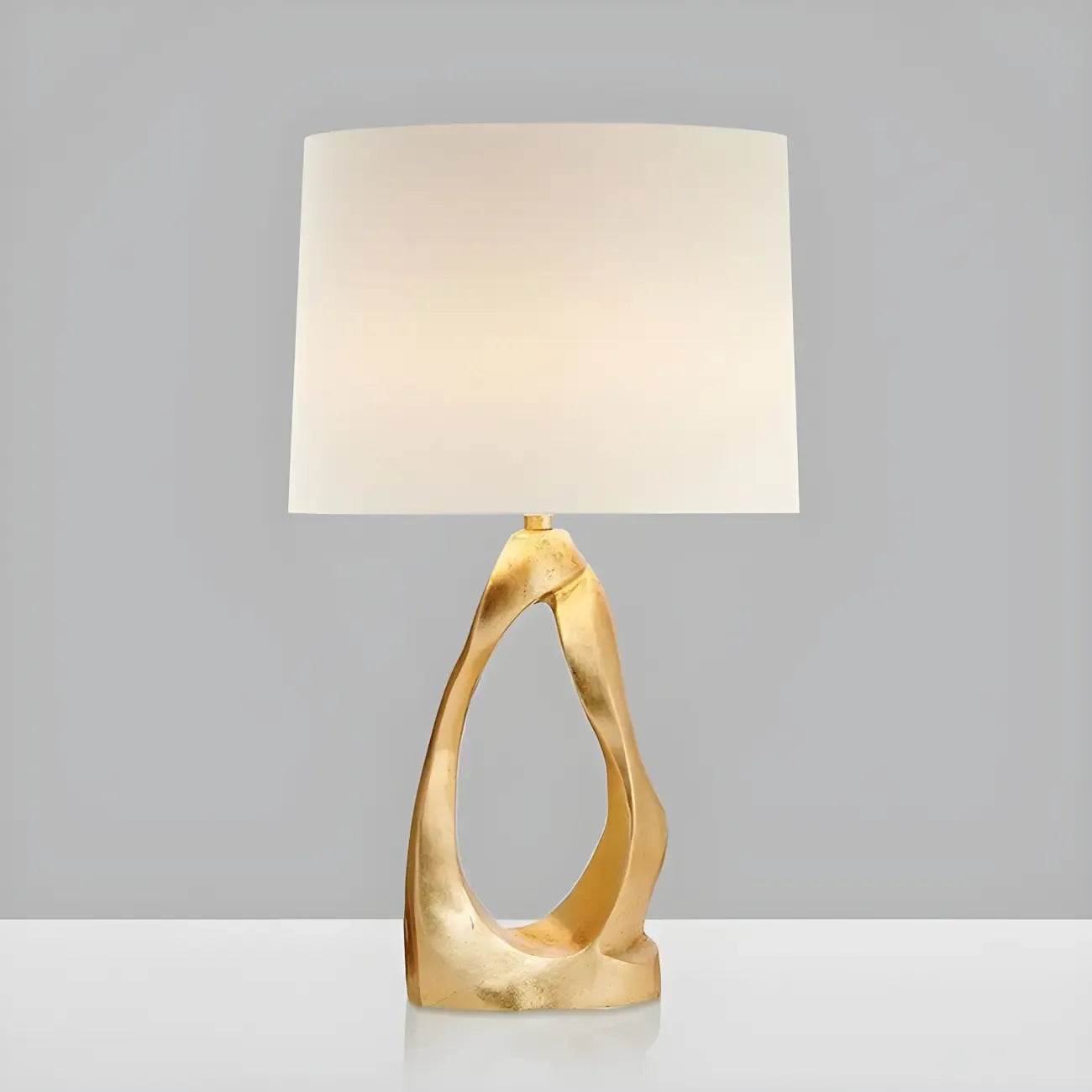 Lampe de bureau électrique moderne à brancher avec base dorée pour chambre à coucher