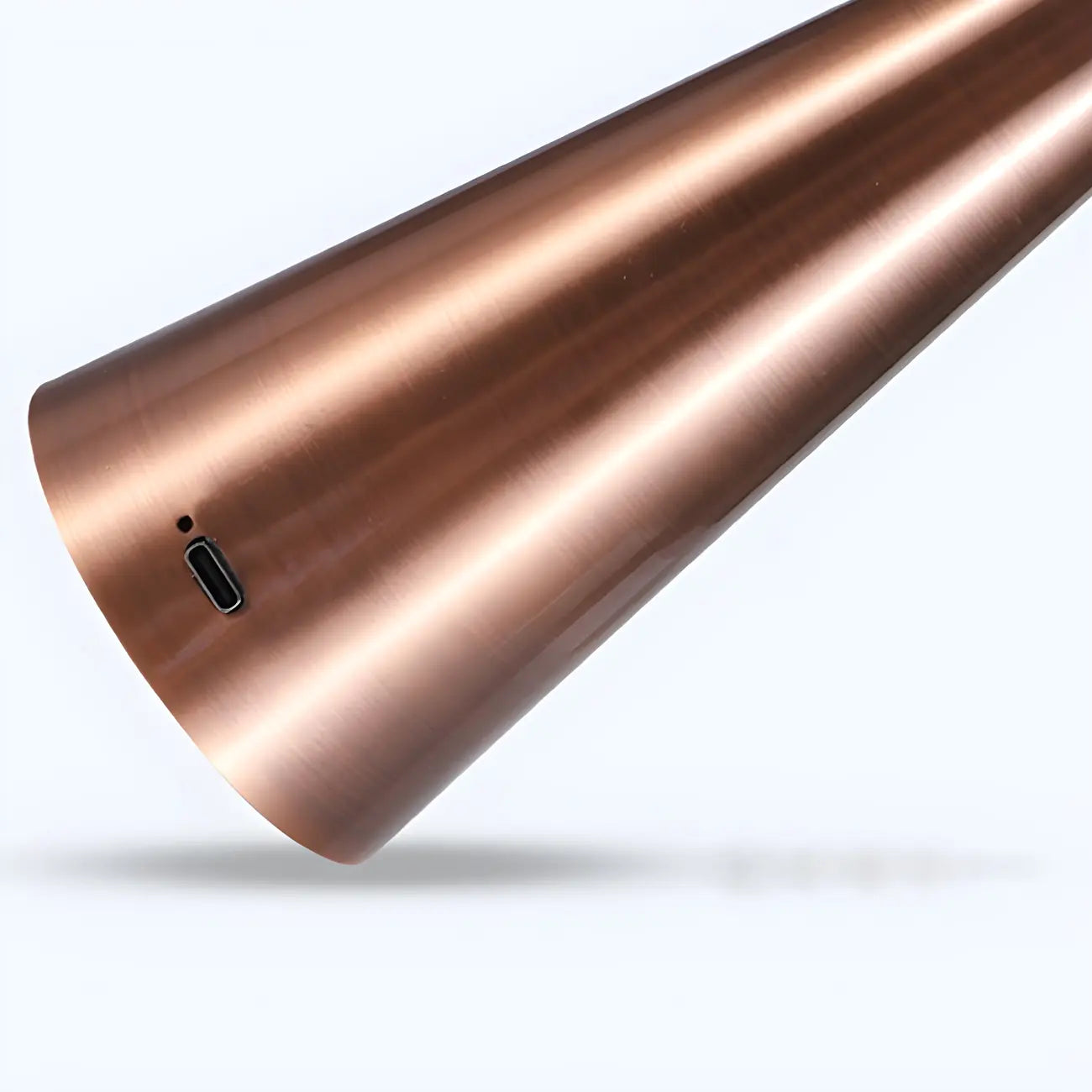 Lampe de table contemporaine en laiton rechargeable pour la maison