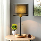 Lampe de table géométrique moderne avec interrupteur à tirette pour usage résidentiel