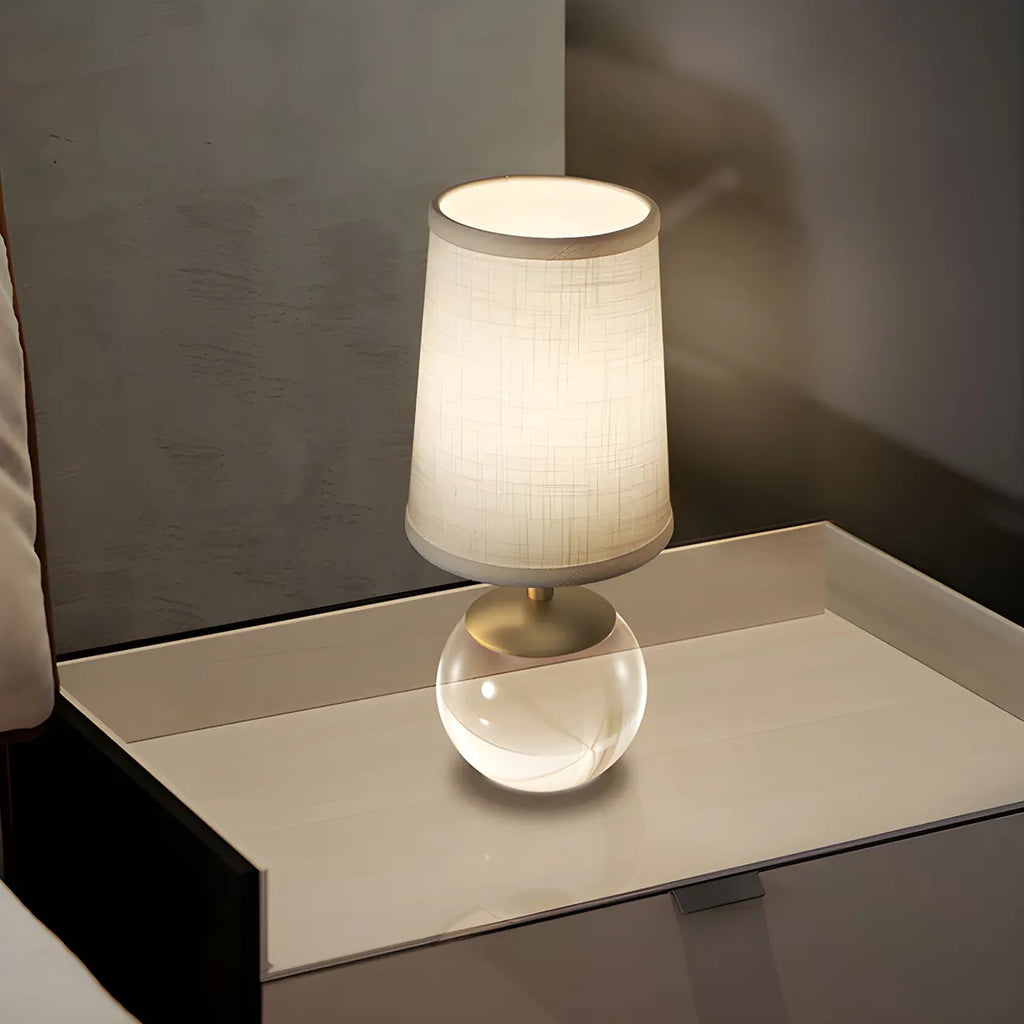 Lampe de chevet élégante en verre transparent, abat-jour géométrique blanc