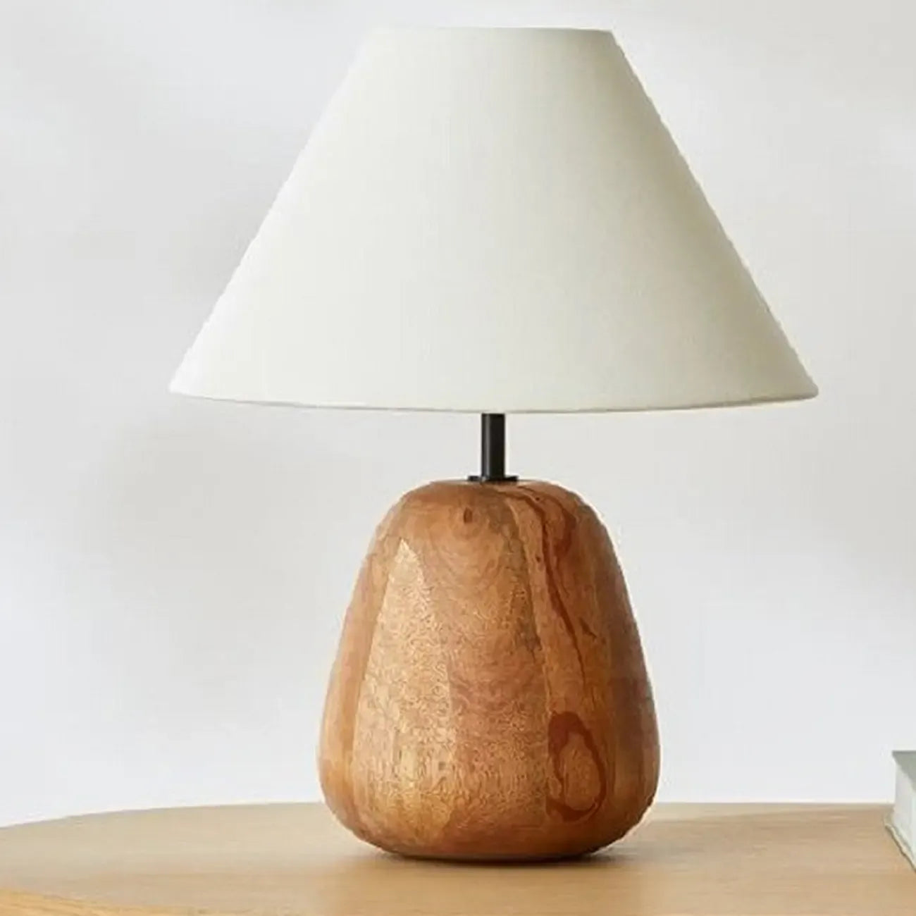 Lampe de table rustique en bois blanc à brancher pour usage résidentiel