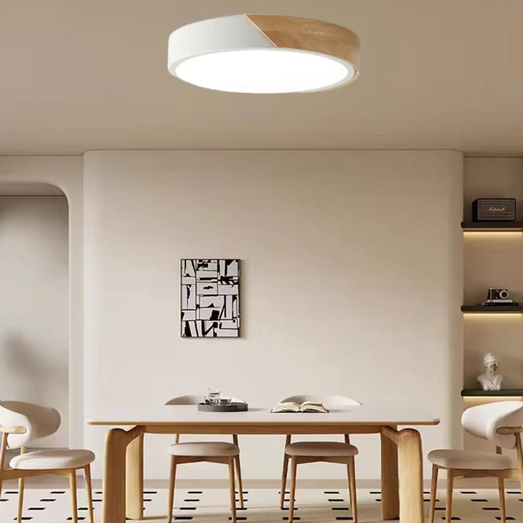 Plafonnier LED circulaire encastré pour usage résidentiel