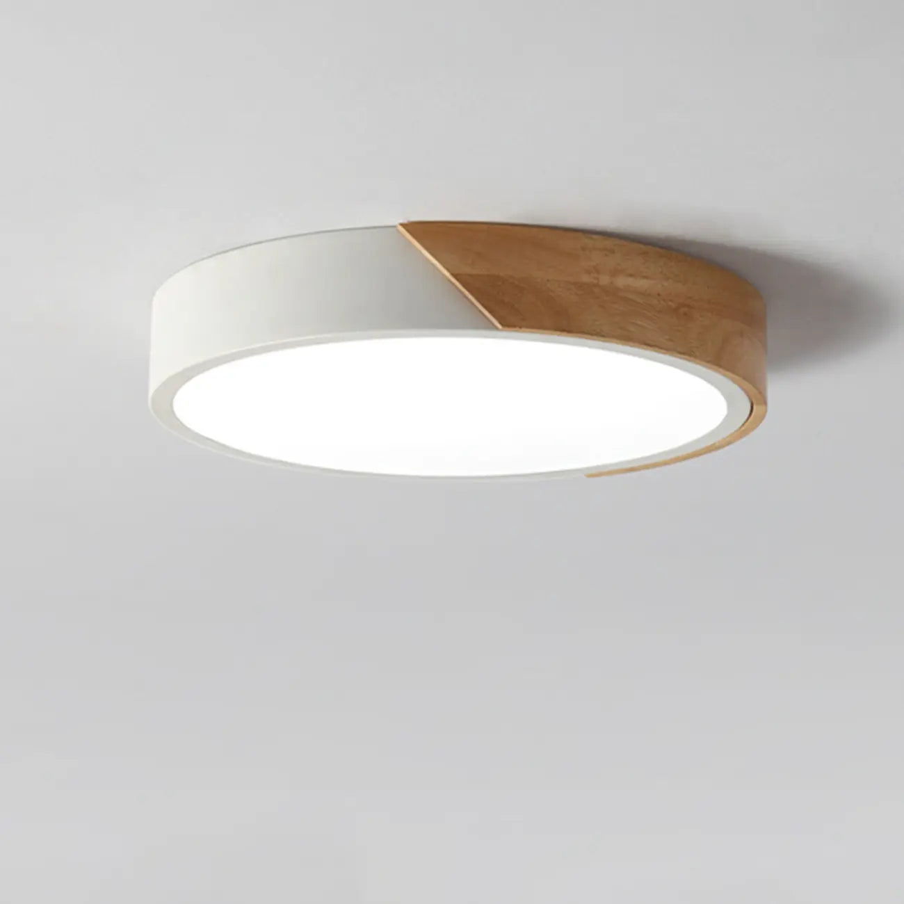 Plafonnier LED circulaire encastré pour usage résidentiel