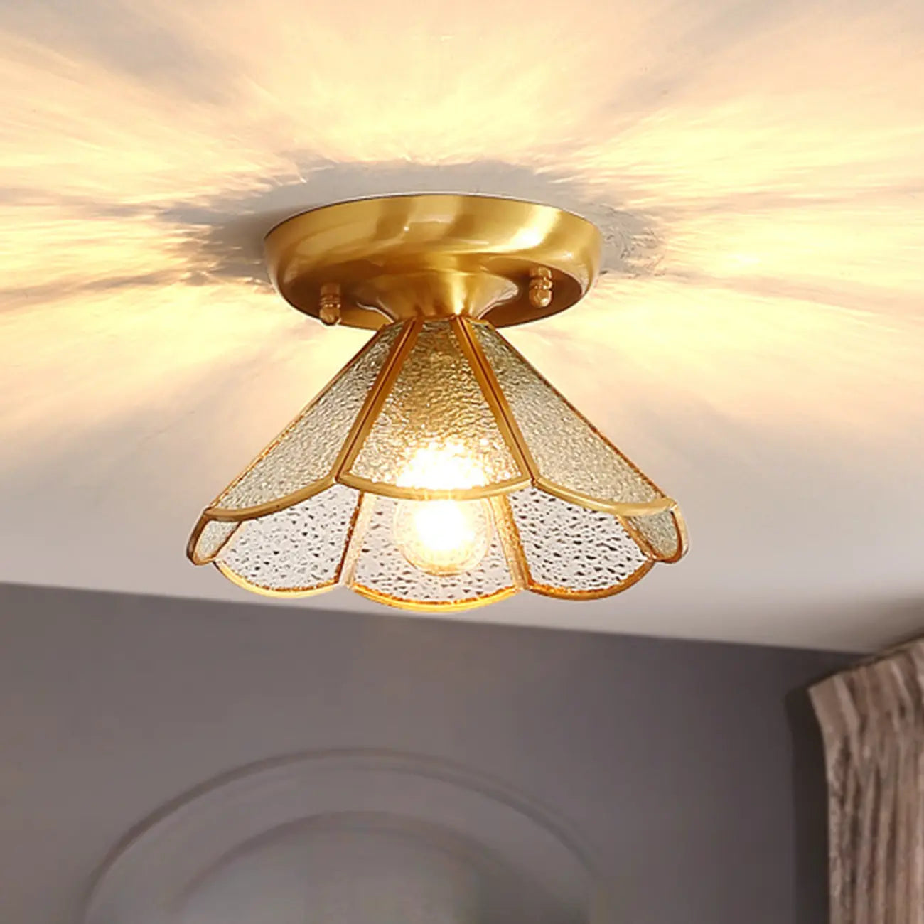 Plafonnier semi-encastré géométrique moderne pour salon
