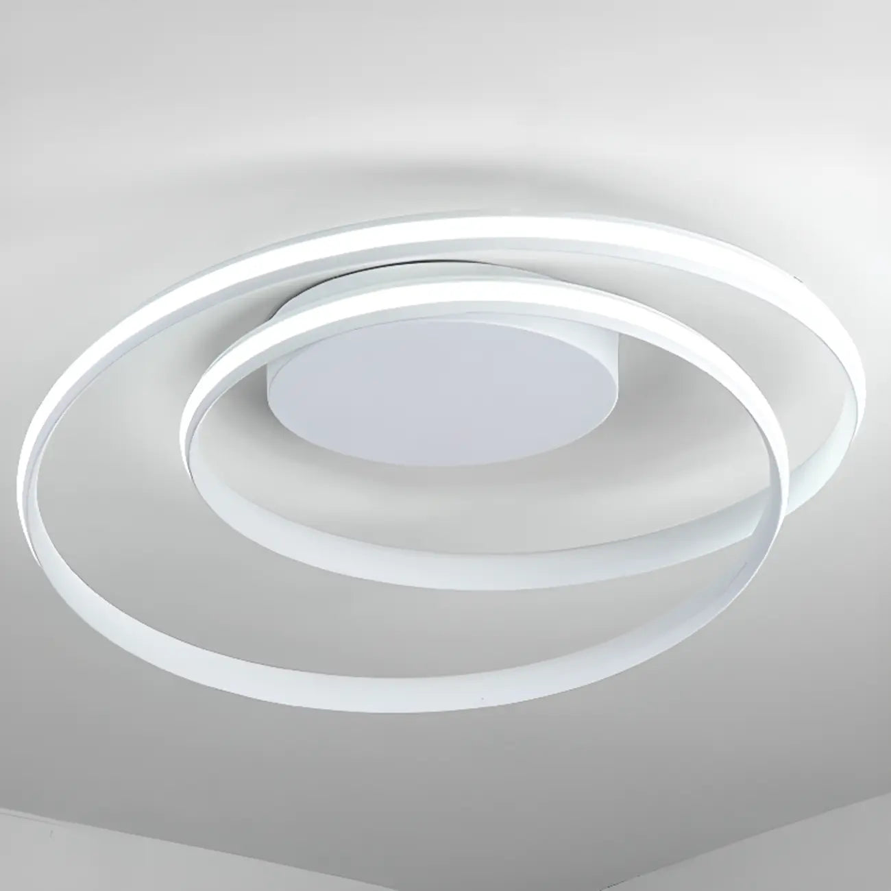 Plafonnier circulaire minimaliste pour salon moderne