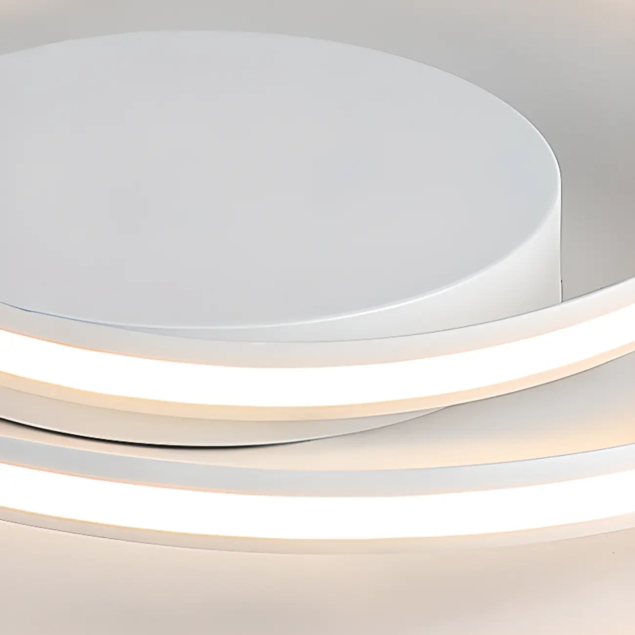 Plafonnier circulaire minimaliste pour salon moderne