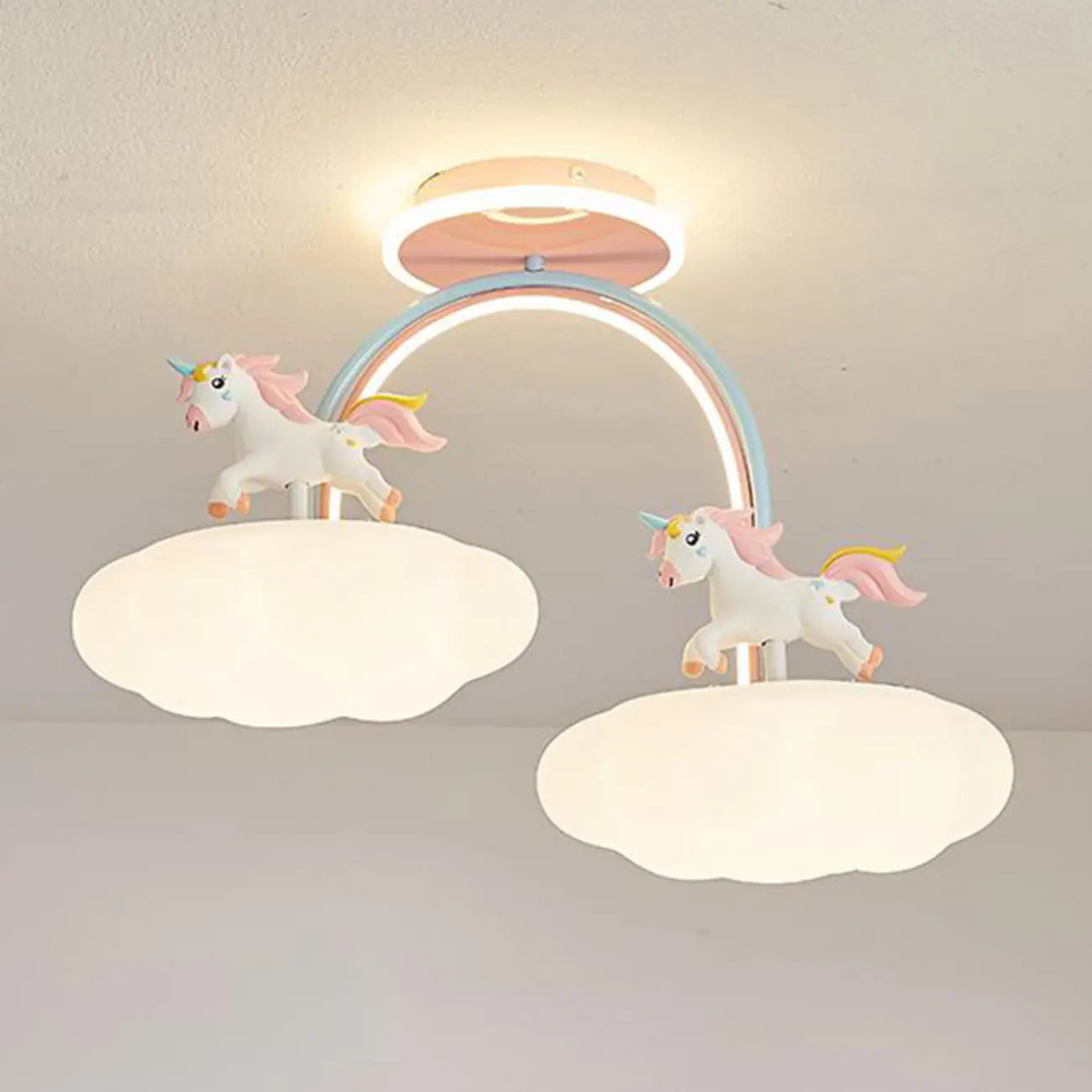 Plafonnier semi-encastré à intensité variable pour chambre d'enfant