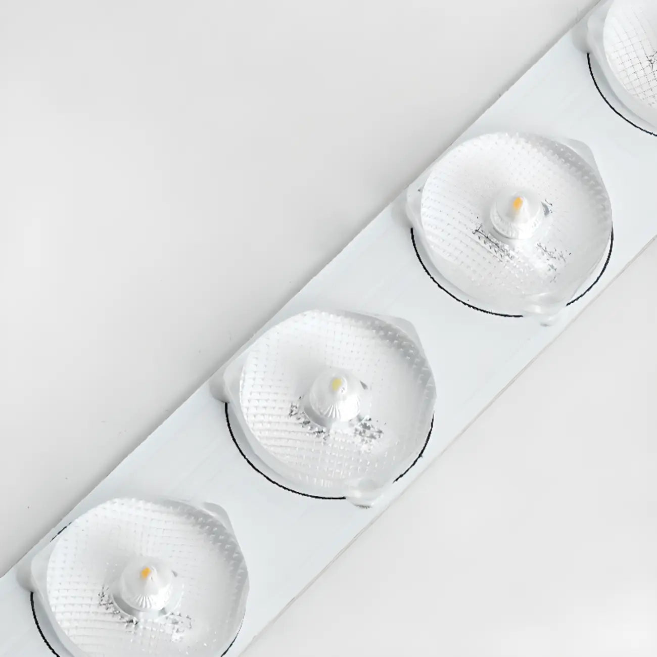 Plafonnier géométrique encastré en acrylique pour salon résidentiel