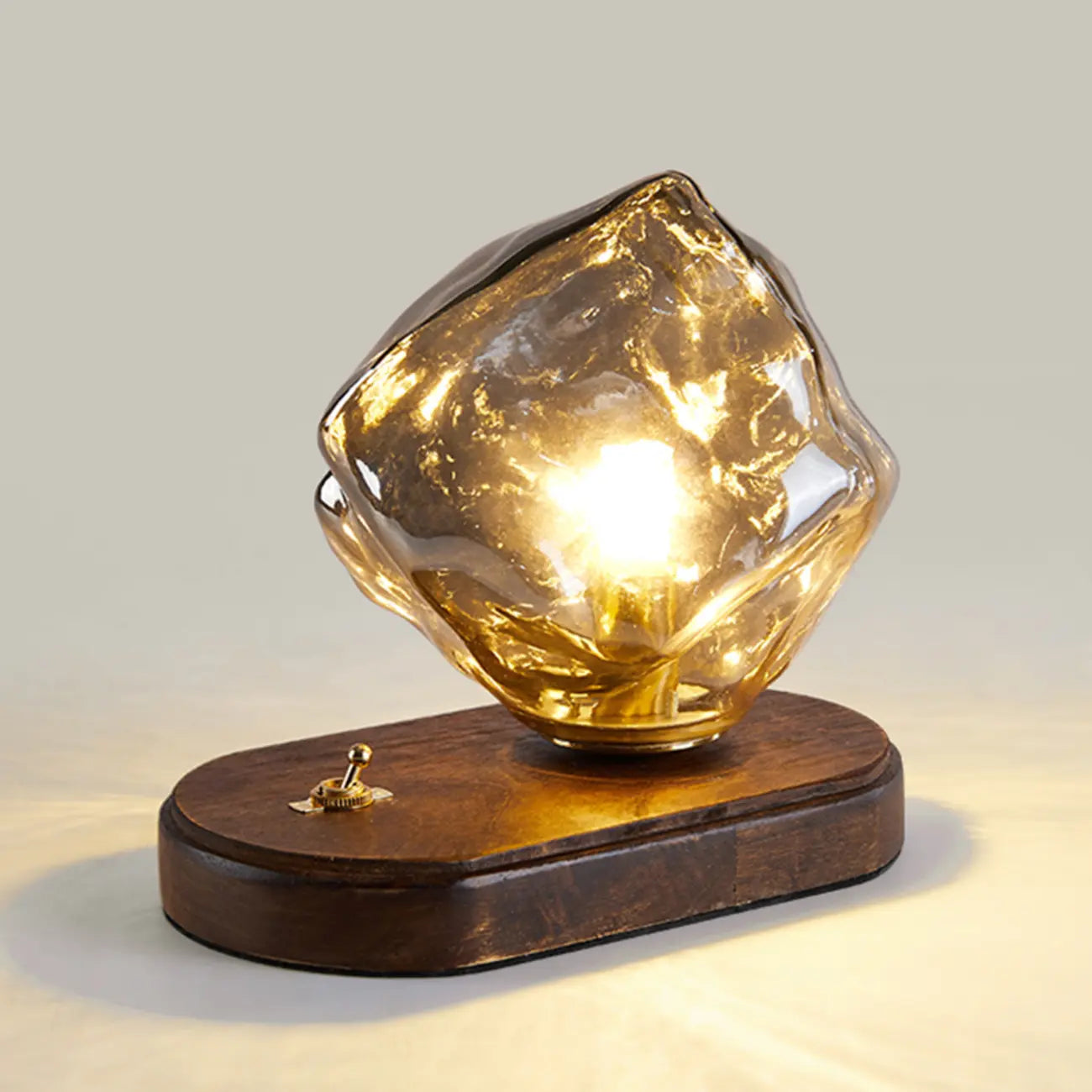 Lampe de table élégante en bois et verre avec pied en verre, à brancher, pour chambre à coucher
