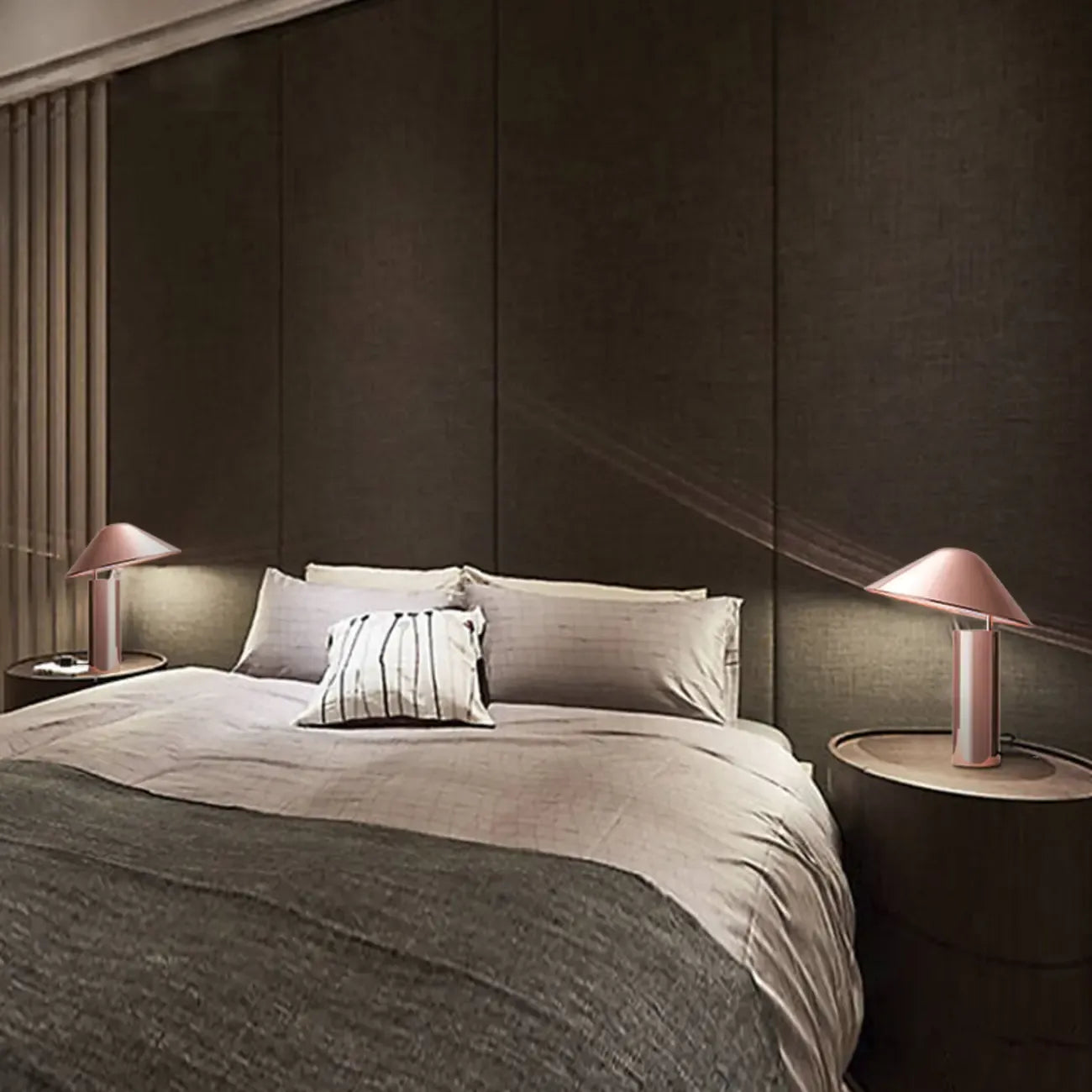 Lampe de table moderne conique en aluminium pour chambre à coucher