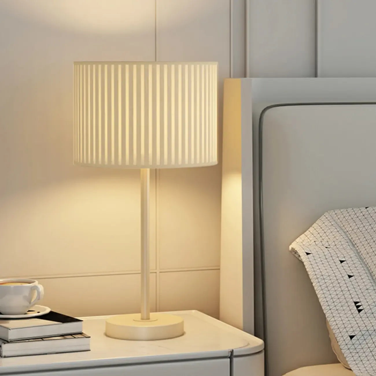 Lampe de table géométrique contemporaine en métal pour la maison