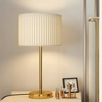 Lampe de table géométrique contemporaine en métal pour la maison