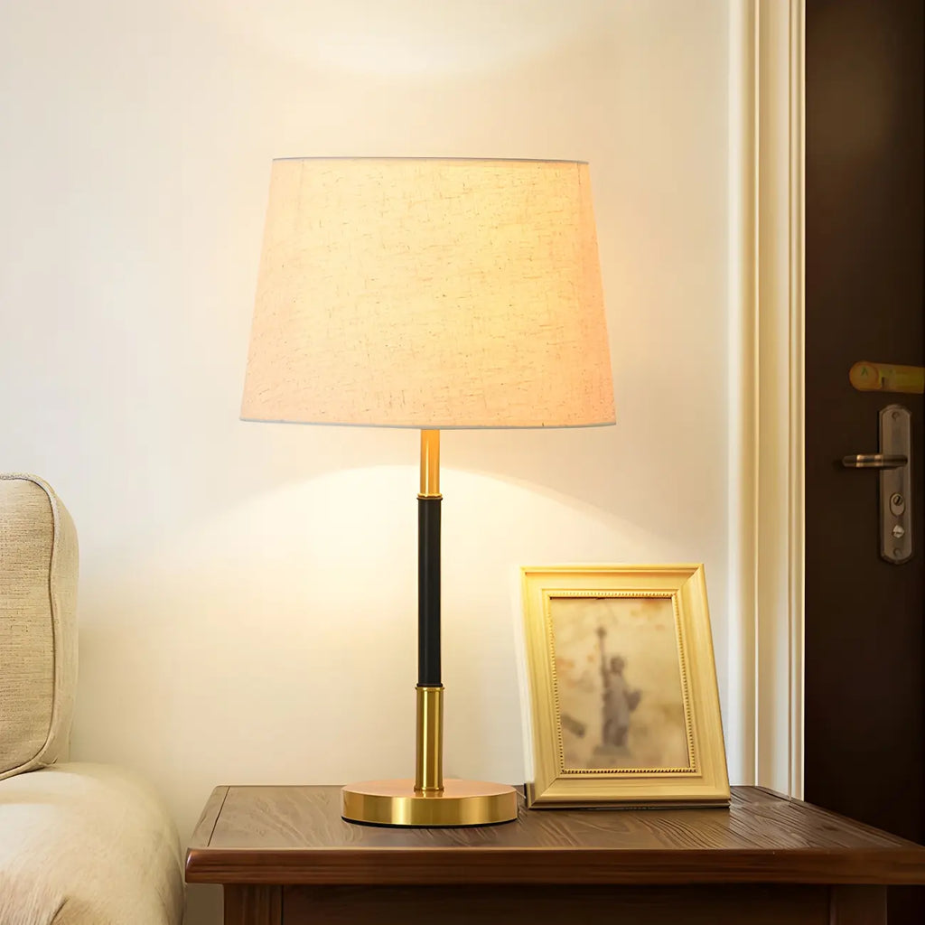 Lampe de table géométrique moderne dorée pour salon