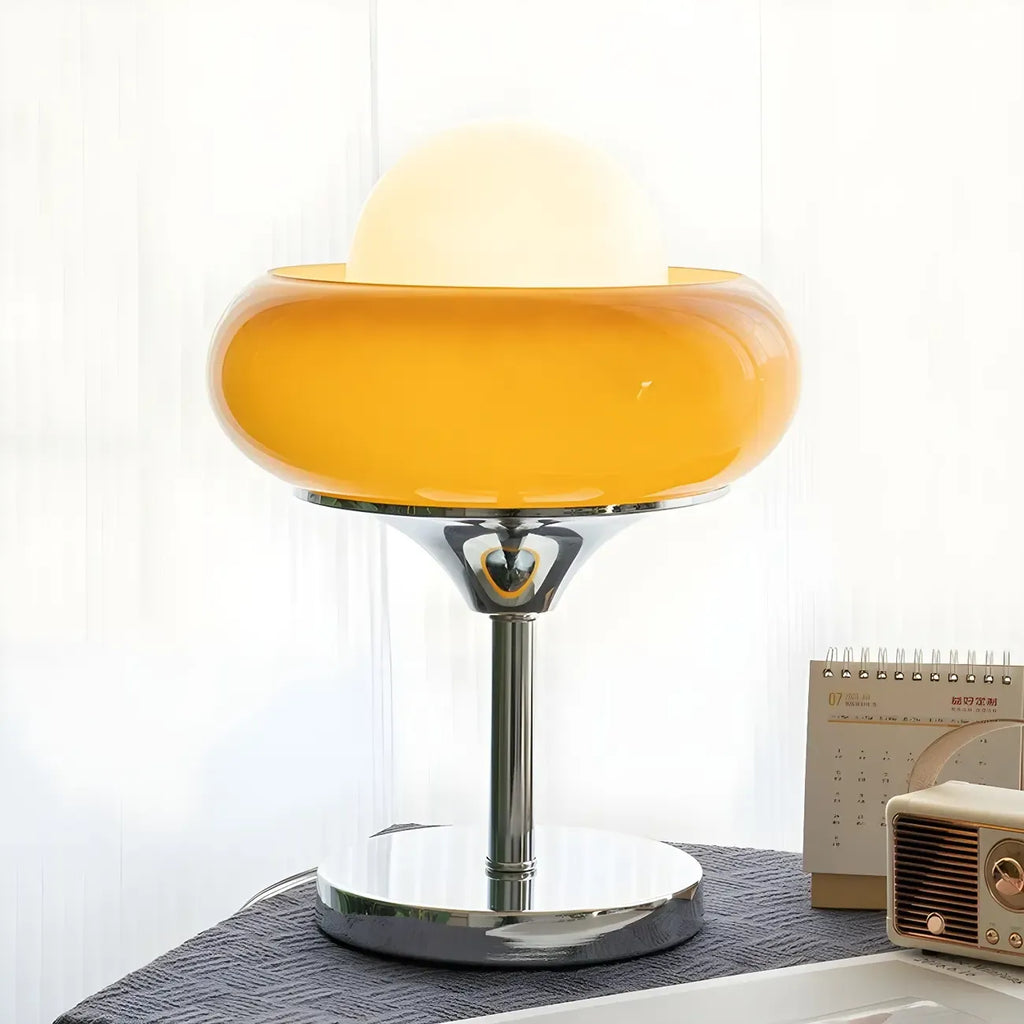 Lampe de table simple en verre globe orange pour usage résidentiel
