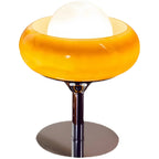 Lampe de table simple en verre globe orange pour usage résidentiel