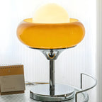 Lampe de table simple en verre globe orange pour usage résidentiel