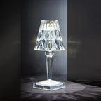 Lampe de table glamour rechargeable en acrylique pour chambre à coucher