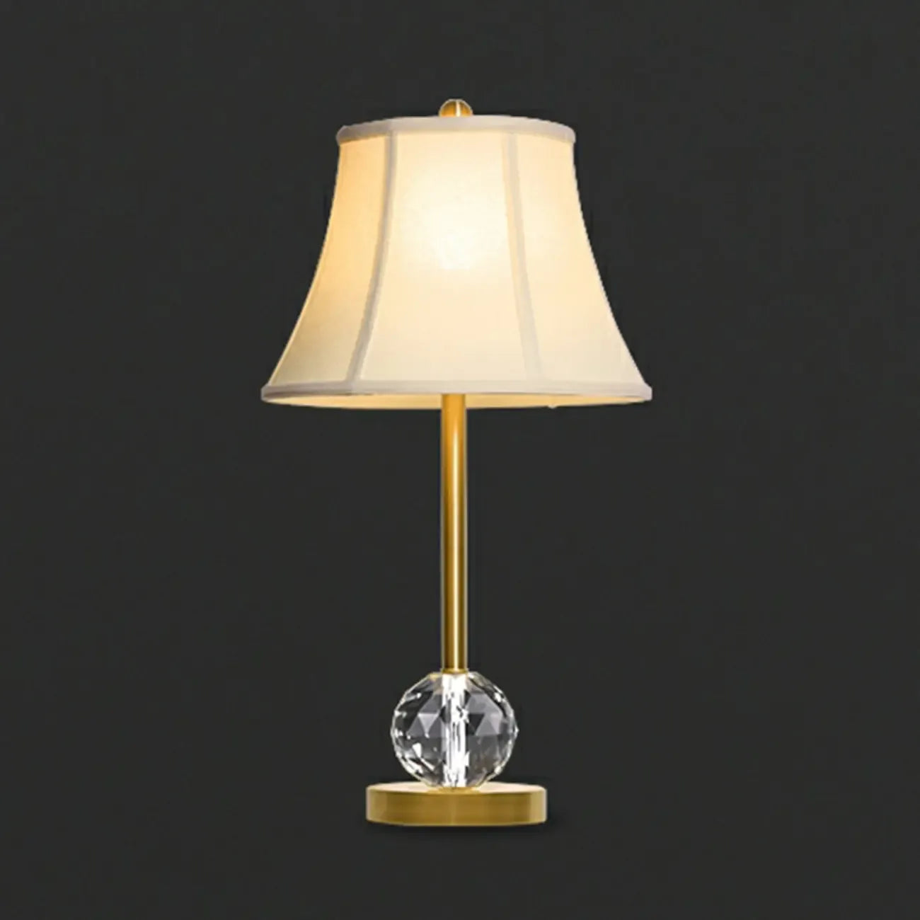 Lampe de table classique blanche à abat-jour géométrique doré pour chambre à coucher