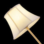 Lampe de table classique blanche à abat-jour géométrique doré pour chambre à coucher