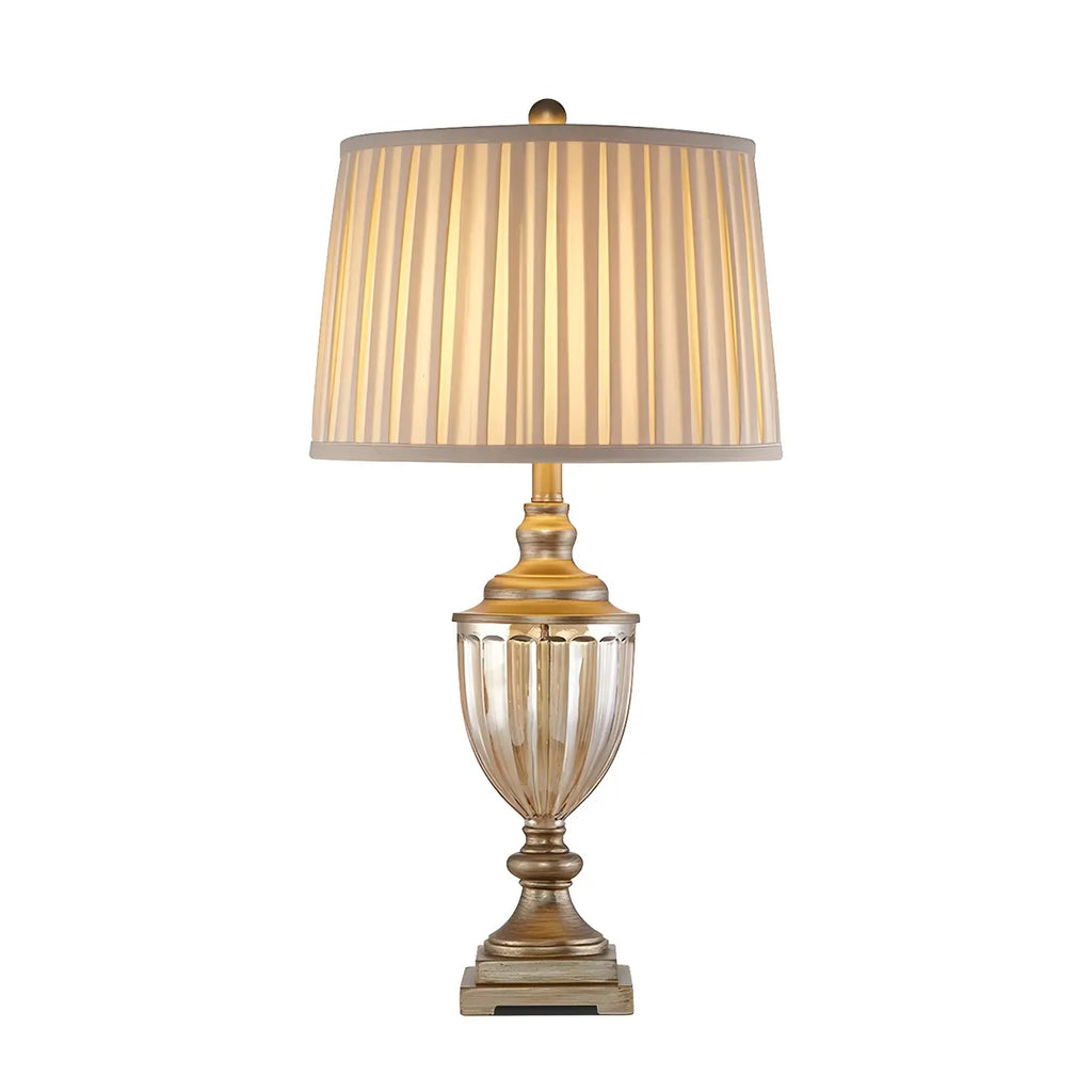 Lampe de table classique géométrique dorée pour usage résidentiel