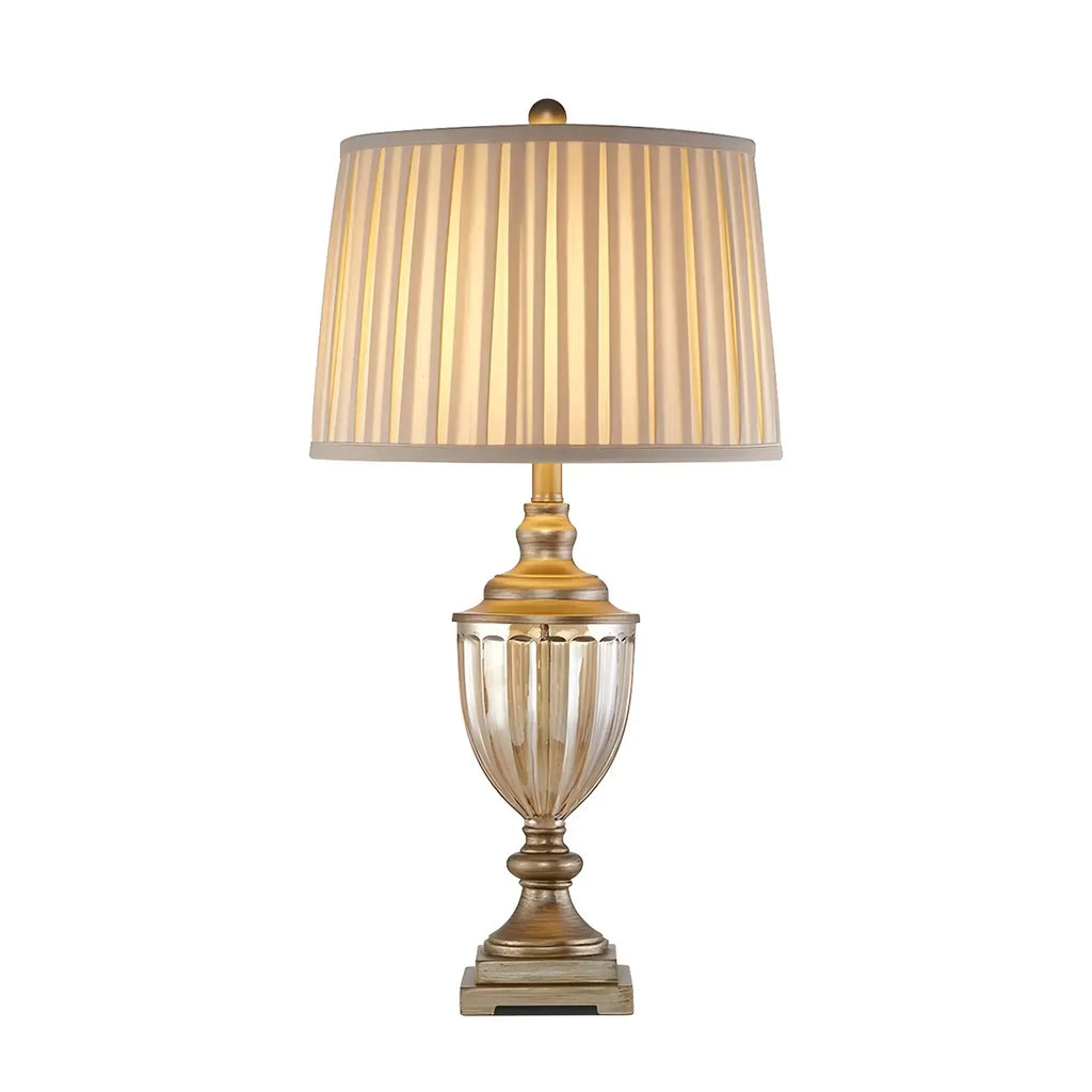 Lampe de table classique géométrique dorée pour usage résidentiel