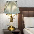 Lampe de table géométrique dorée classique à brancher pour chambre