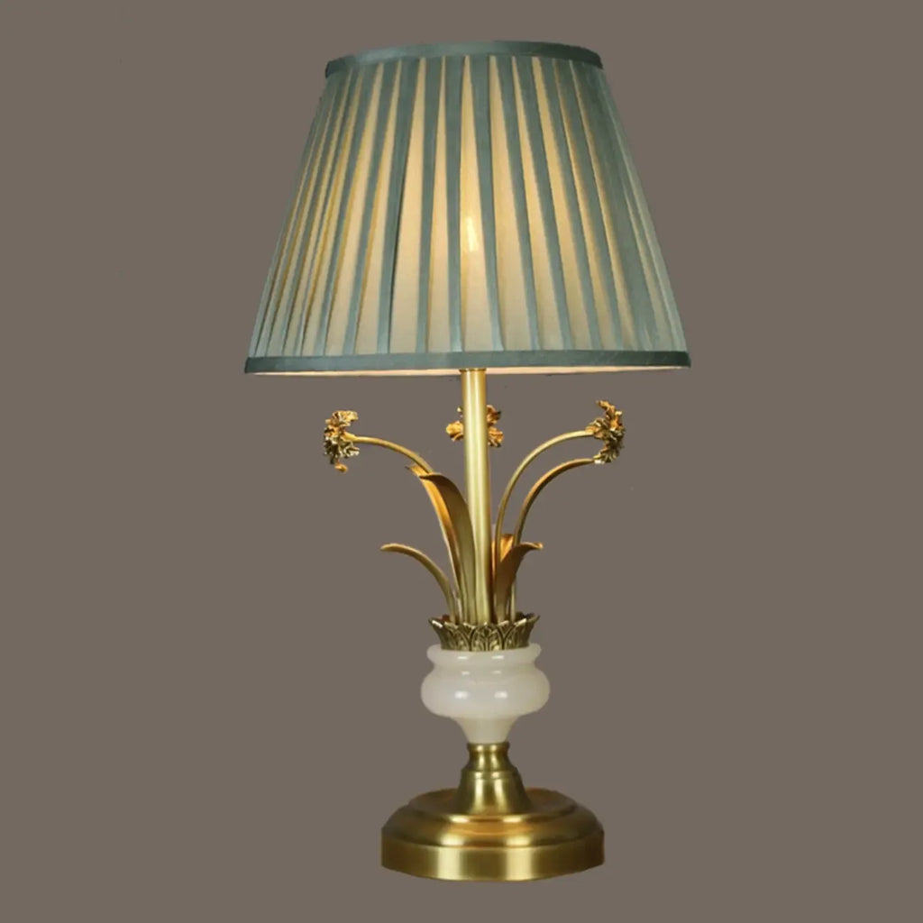 Lampe de table géométrique dorée classique à brancher pour chambre