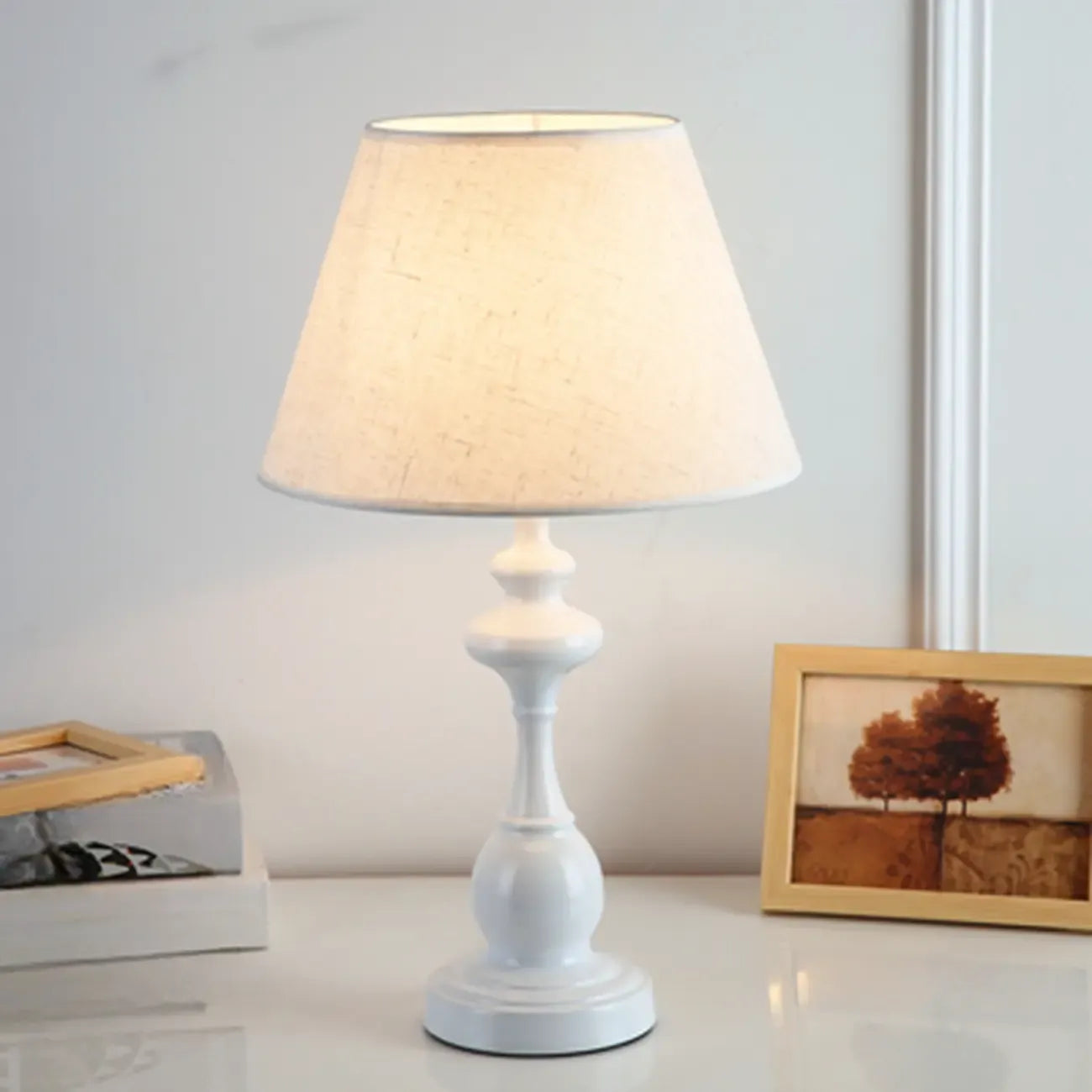 Lampe de table classique en métal, à brancher, pour chambre à coucher