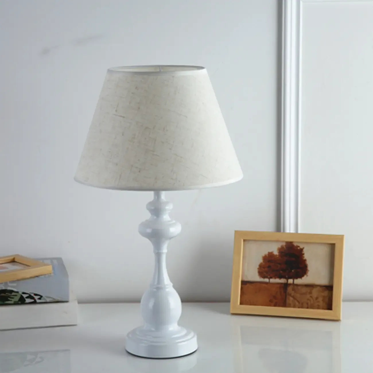 Lampe de table classique en métal, à brancher, pour chambre à coucher