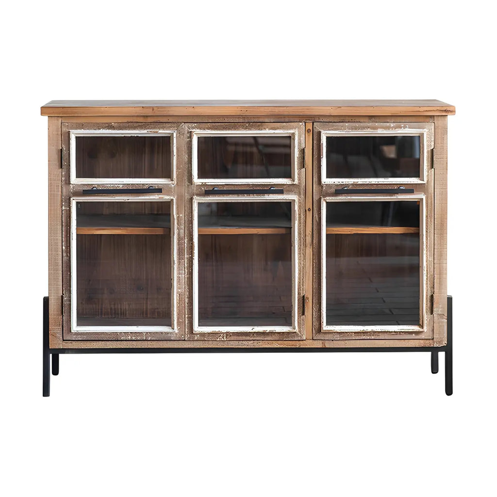 vaisselier en bois brun de style campagnard français avec porte vitrée