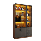 Grande vitrine à vin avec portes vitrées et bois noir