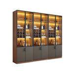Grande vitrine à vin avec portes vitrées et bois noir