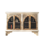 Élégant vaisselier en bois blanc avec portes vitrées cintrées.