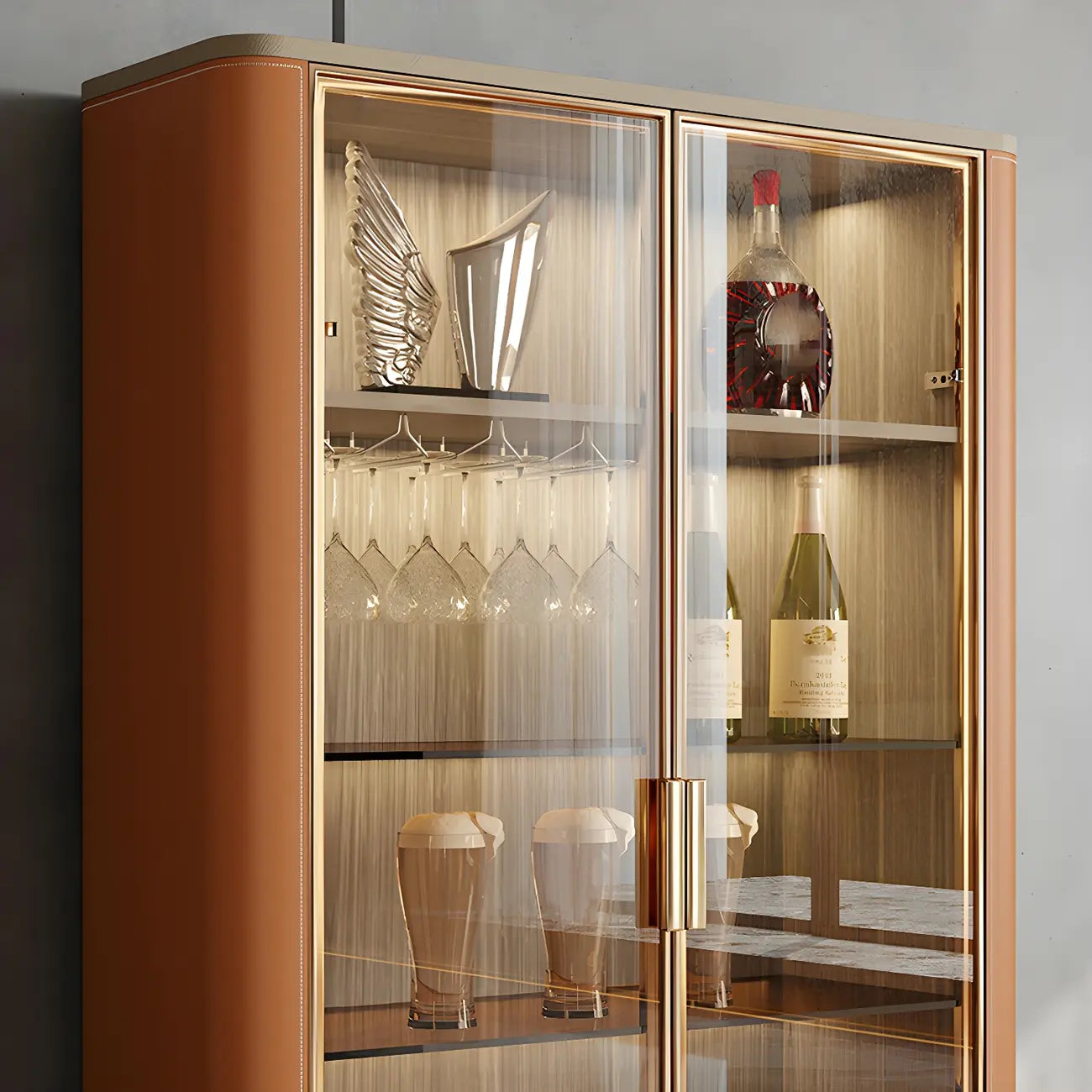 Vitrine à vin élégante en bois orange avec porte vitrée