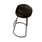 Élégante table de bar longue noire pour la maison et les cafés