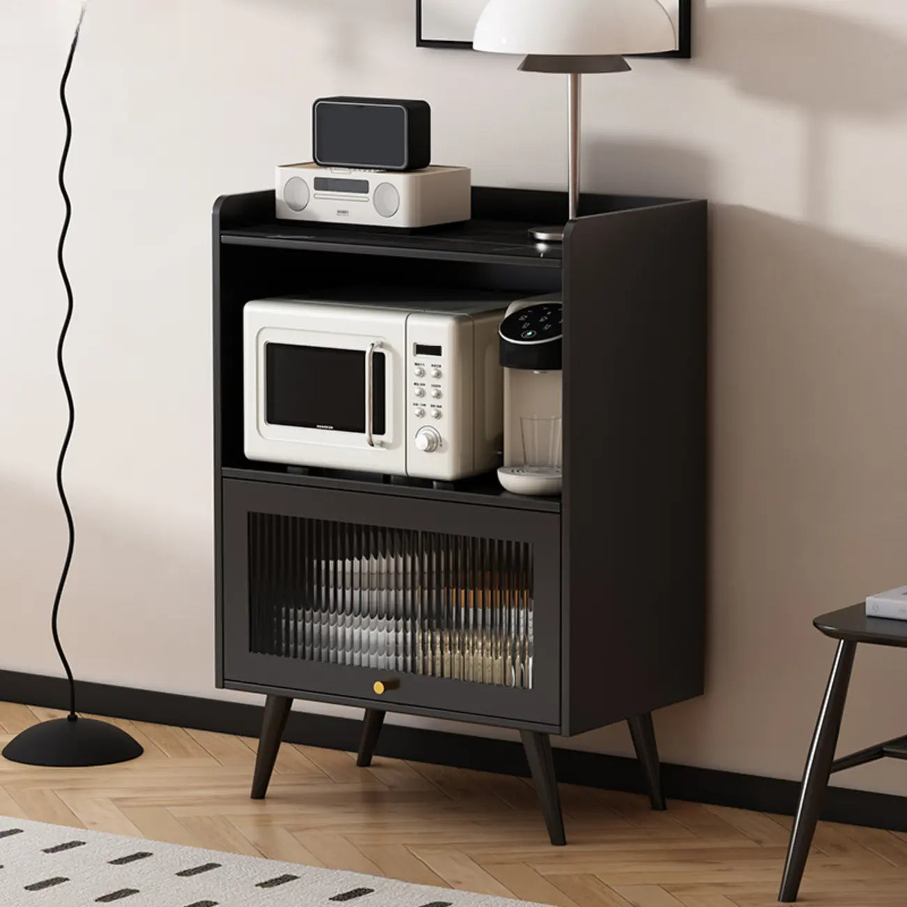 Buffet noir élégant pour un salon moderne