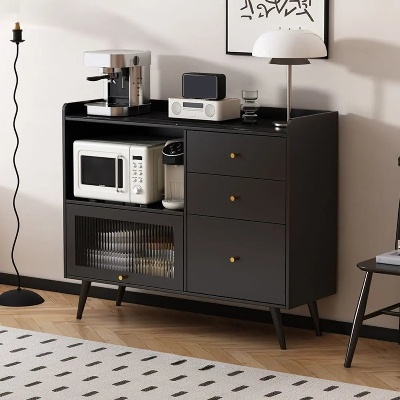 Buffet noir élégant pour un salon moderne