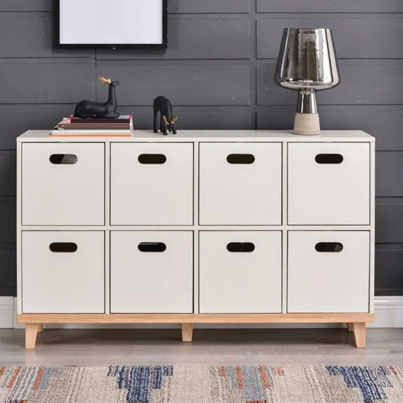Armoire de rangement compartimentée en bois massif durable avec encoches