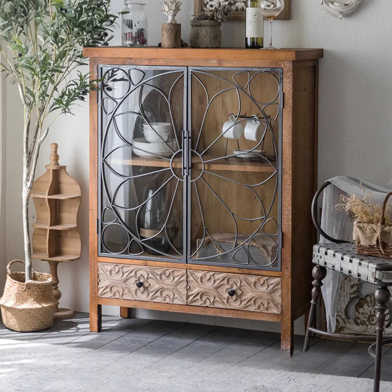 Armoire de rangement autoportante de style campagne française pour la décoration intérieure