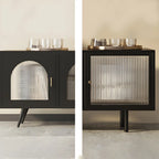 Meuble TV industriel avec porte en verre noir et étagère en métal