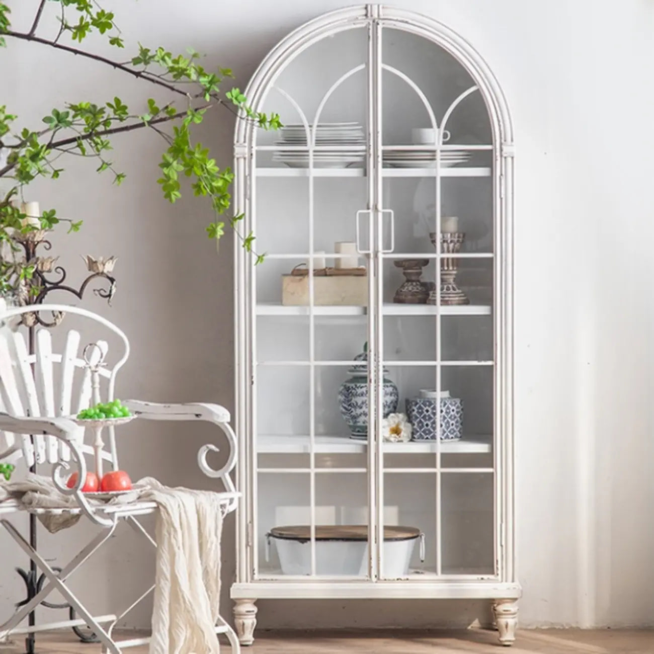68 mobili accentati bianchi in stile provenzale per l'arredamento d'interni