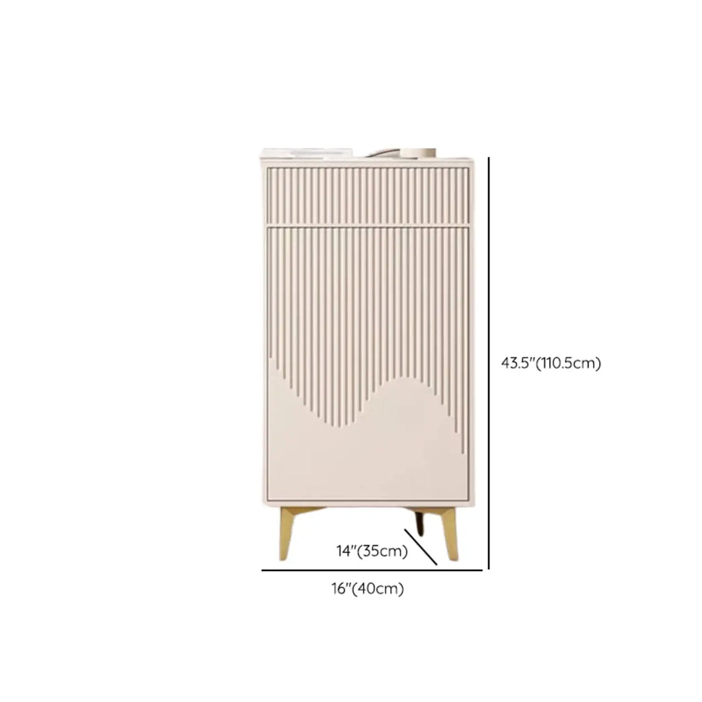 Meuble d'appoint kaki à la finition unique pour la décoration intérieure