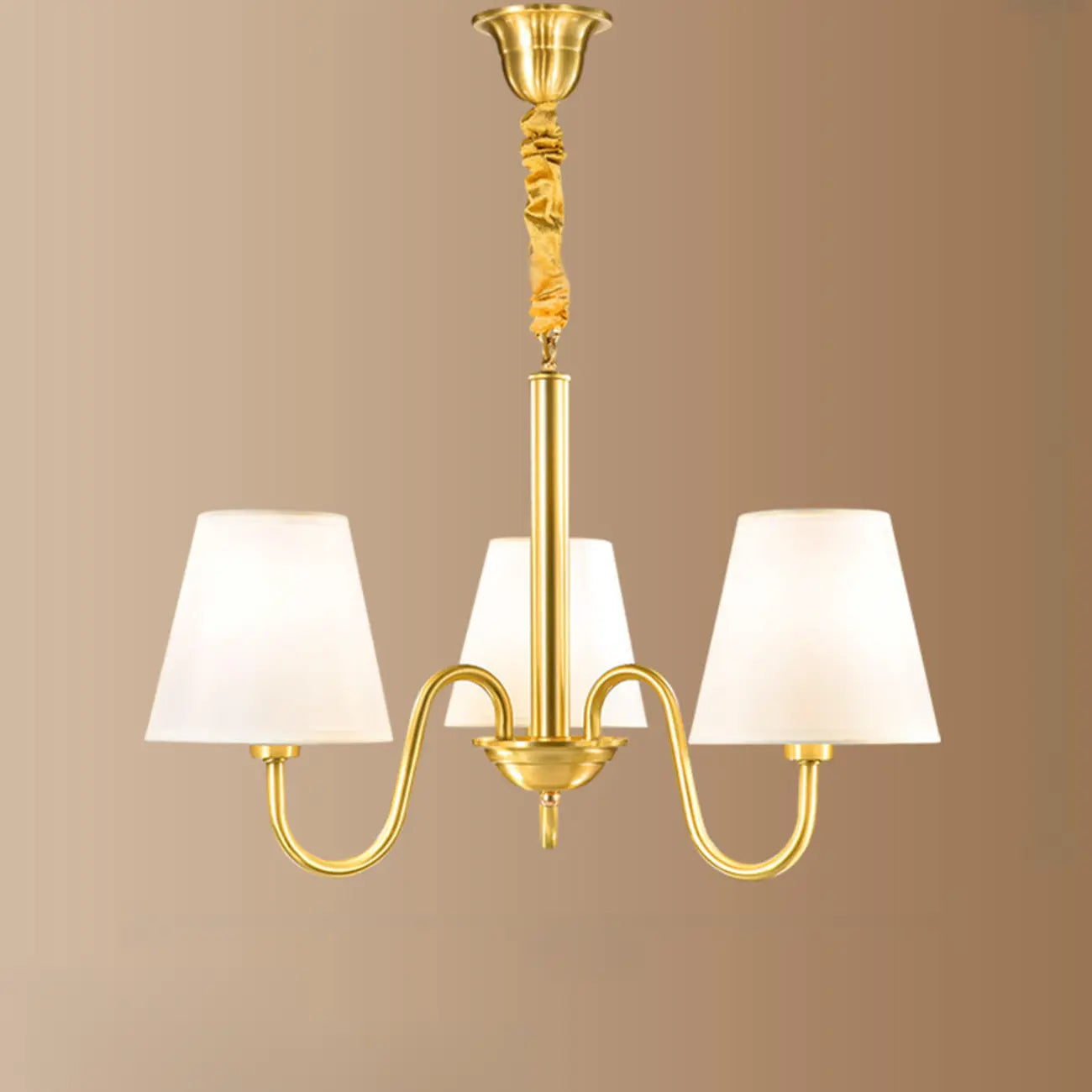 Lustre suspendu moderne en laiton avec abat-jour en tissu