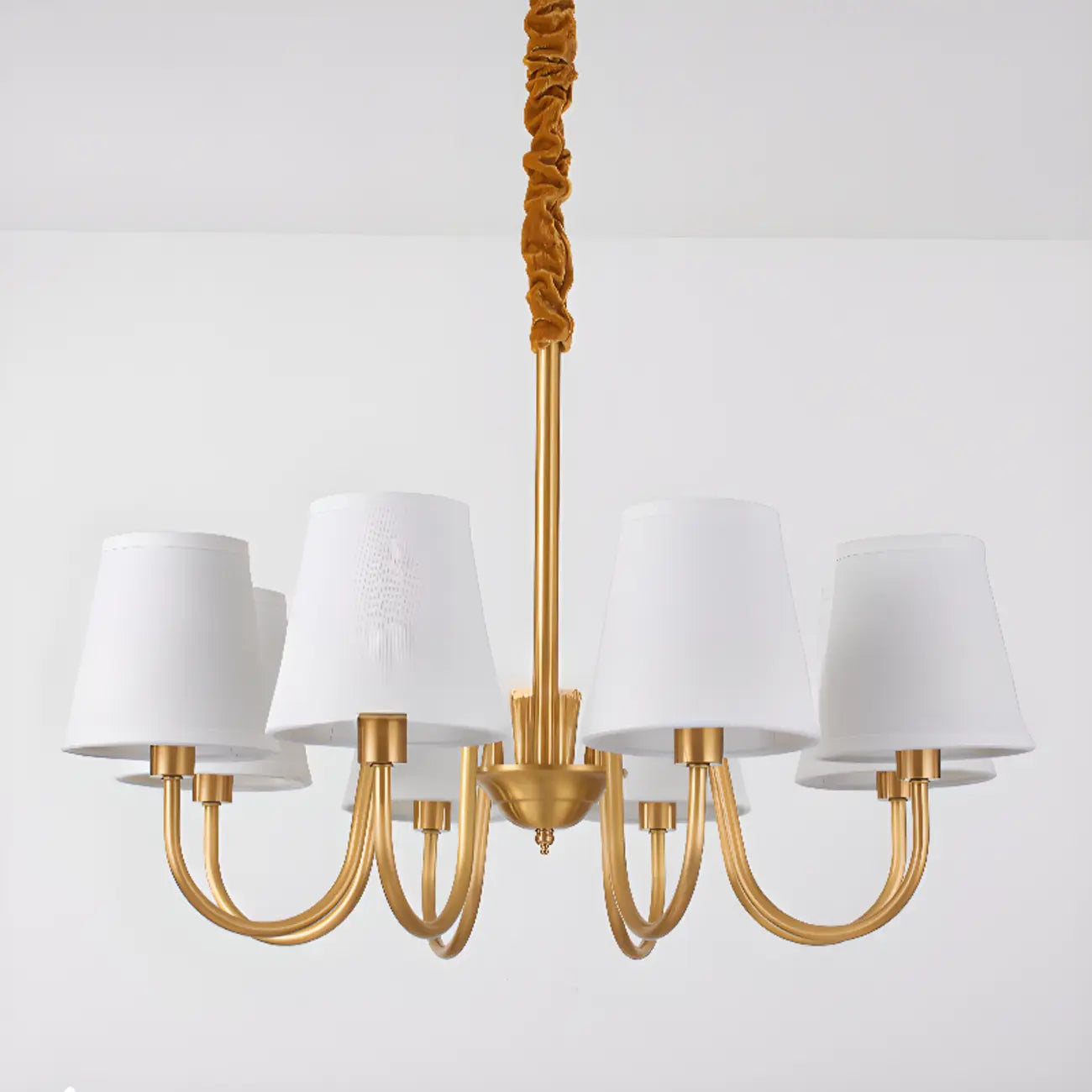 Lustre suspendu moderne en laiton avec abat-jour en tissu