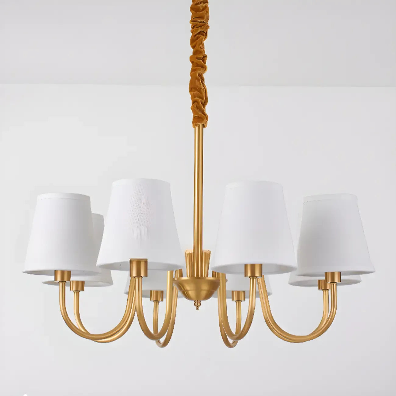 Lustre suspendu moderne en laiton avec abat-jour en tissu